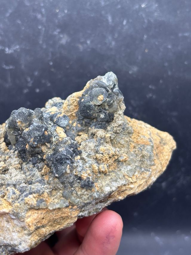 Minerali Quarzo Nero Castelluccio