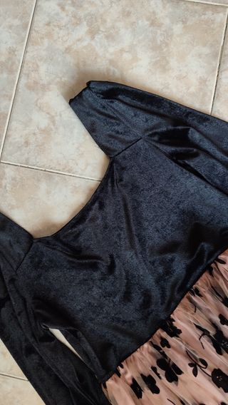 Vestito lungo rosa antico e nero floreale