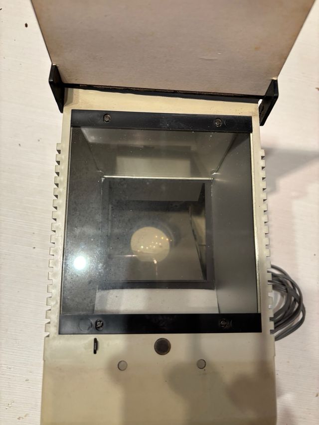 Proyector de Opacos Ennascop 3000