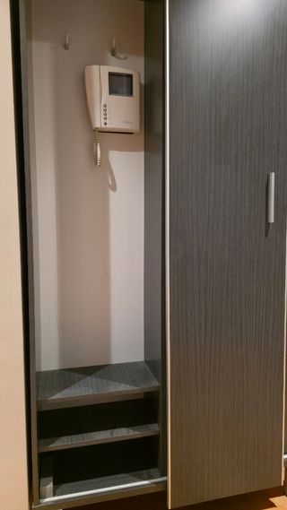 Mueble recibidor con espejo