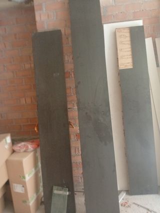 Baldas madera oscura