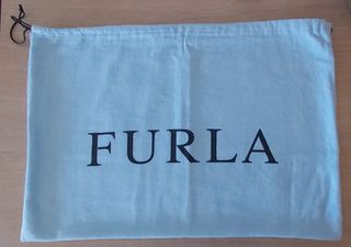 ✅️Furla funda guardapolvo grande