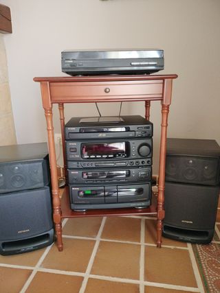Equipo musica Aiwa Z-1200  Plato + altavoces