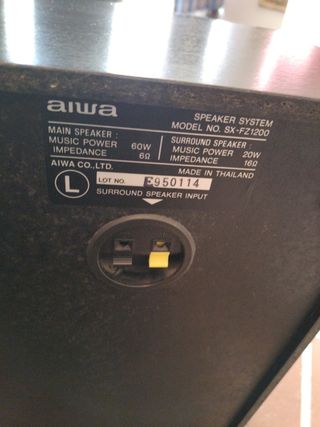 Equipo musica Aiwa Z-1200  Plato + altavoces