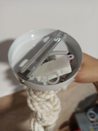 Lámpara techo cuerda algodón blanco con bombilla
