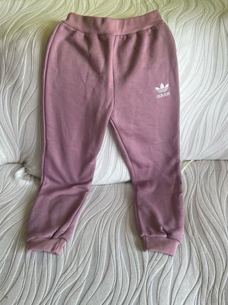 Conjunto Adidas Rosa de niña ( 8/10 años )
