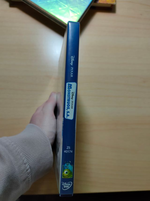 Monstruos SA DVD Disney Pixar