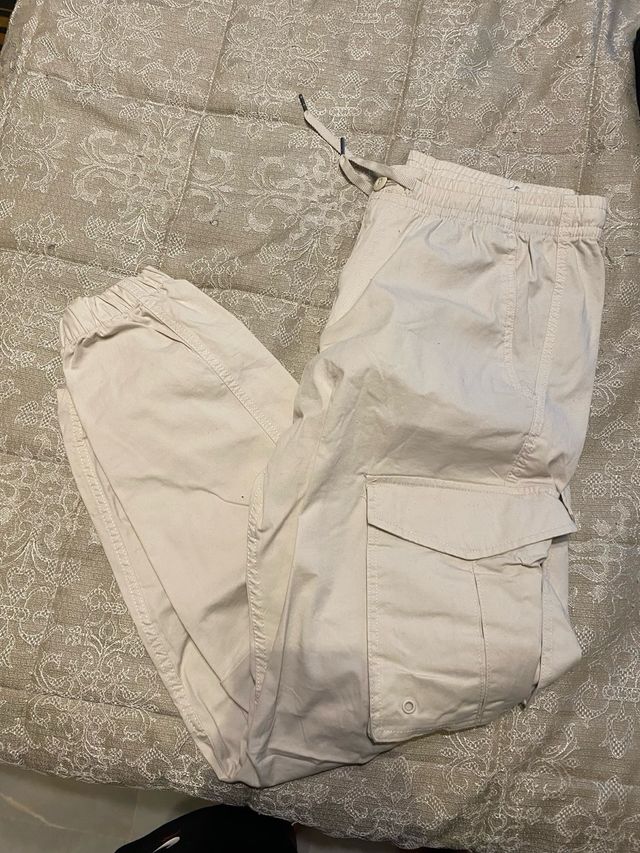 Pantalones Lacoste y Nike