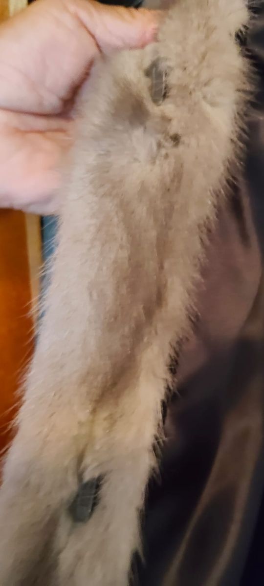 Abrigo visón beige-gris Sintético