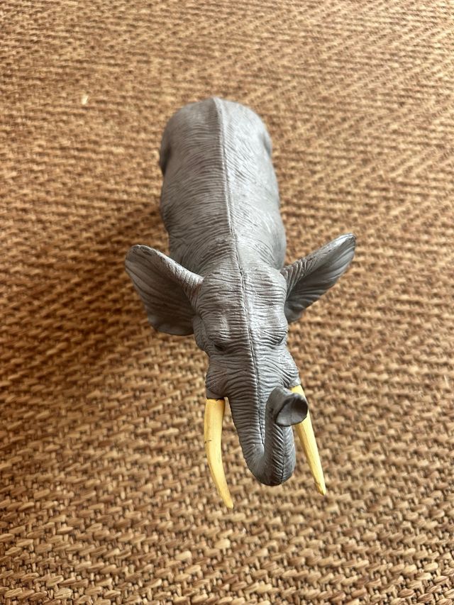 Elefante Juguete