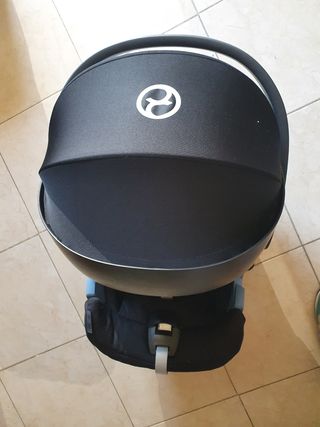 Silla coche bebé Cybex gold.