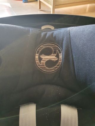 Silla coche bebé Cybex gold.