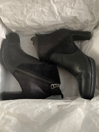 Pack 2 pares de Botines Hispanitas Piel. T36