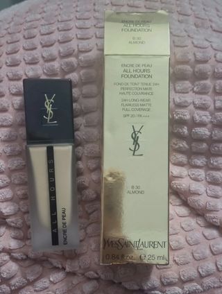 Yves Saint Laurent All Hours Foundation B30