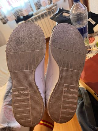 Zapatillas Puma blancas