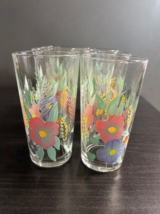 Jarra y 6 vasos vintage