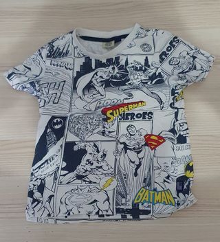 3 magliette bimbo 4-5 anni Superman Primigi