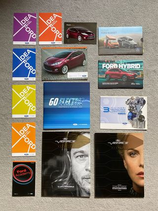 Brochure Ford: 14 pezzi