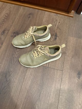 Zapatillas Nike Air Max Thea - Beige