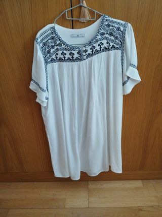 Blusa blanca bordada - Talla L