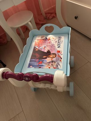 Carrito de Frozen para muñecas