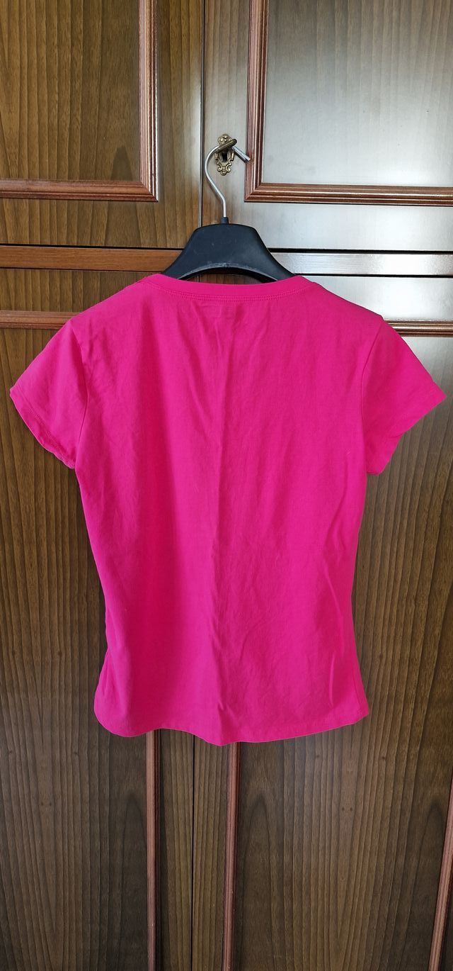 Maglietta fucsia con stampa