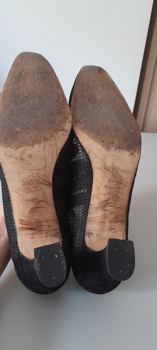 Zapatos Myrys negros - salón