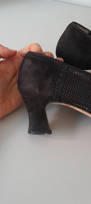 Zapatos Myrys negros - salón