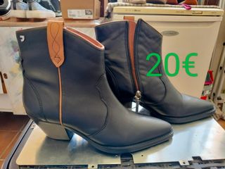 Botas y zapatos talla 40