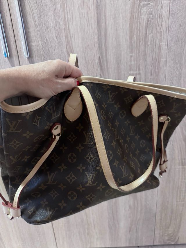 Bolso beige sin marca