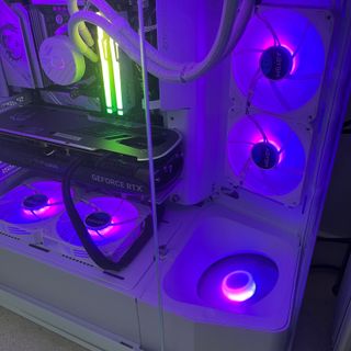 PC Gamer Ryzen9 7950X3D + RTX4080 Super + Garantia