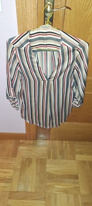 Camisa Stradivarius rayas multicolor