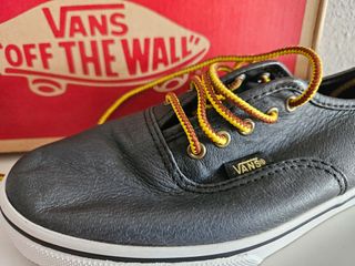 Zapatillas Vans Lo Pro negras