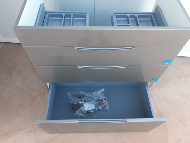 Mueble baño Leroy Merlin gris 80x45cm