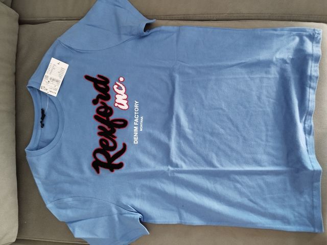 Camiseta Rexford azul - Nueva