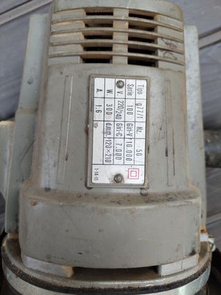 Levigatrice elettrica vintage Ferrara