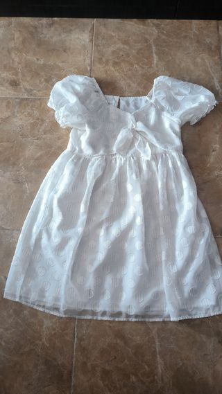 Vestido blanco niña hilo dorado
Talla 11/12-152cm
