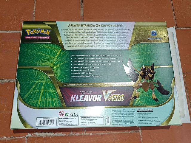 Colección Premium Kleavor V-ASTRO Pokémon