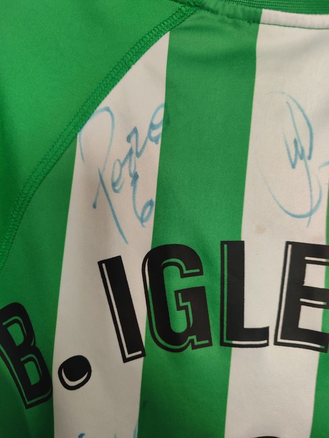Camiseta Real Betis firmada