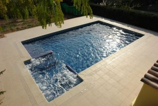 Disfruta de tu piscina