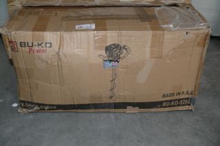 Furador de solo BU-KO-5200 a gasolina