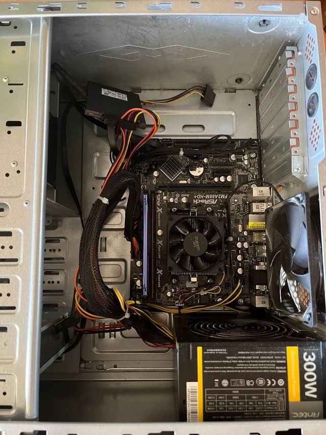 Ordenador Antec de sobremesa