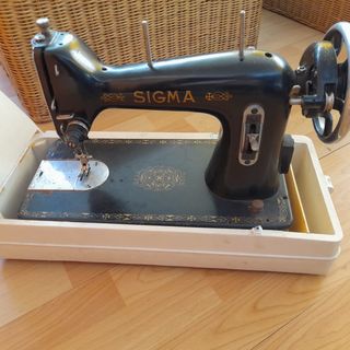 Máquina coser Sigma Antigua