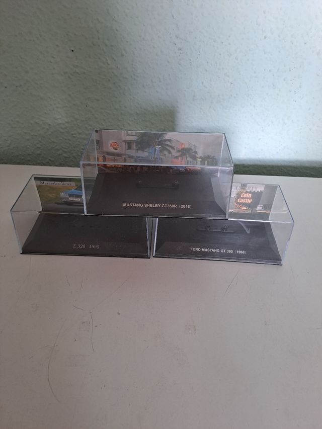 Miniaturas coches escala 1:43