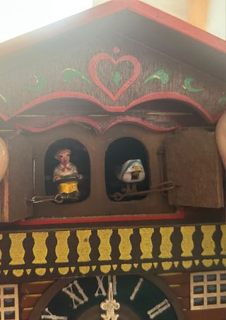 Reloj cucú suizo antiguo