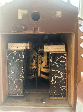 Reloj cucú suizo antiguo