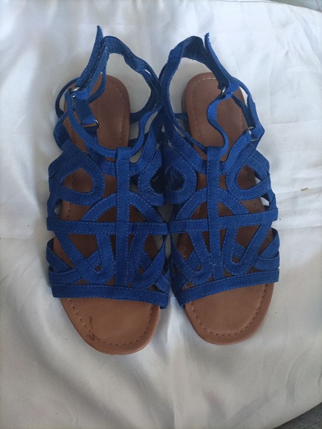 Sandalias planas azules