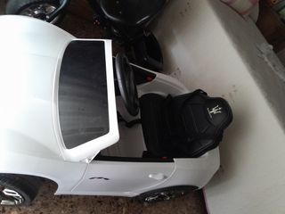 Coche eléctrico Maserati niño