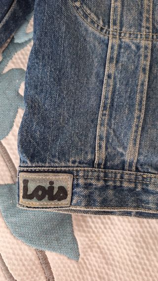 Chaqueta vaquera Lois azul.