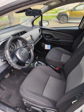 Toyota Yaris Híbrido